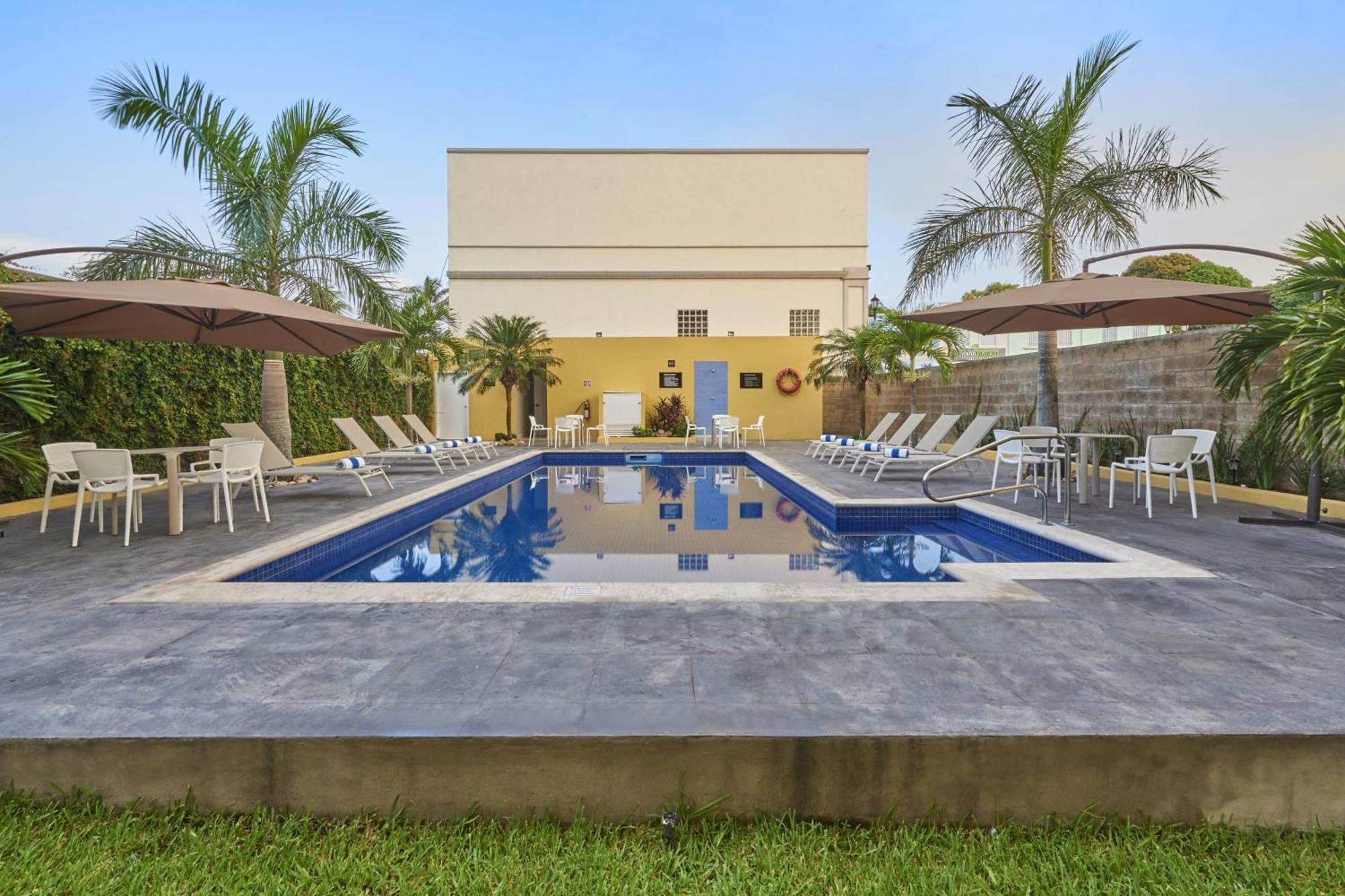 City Express By Marriott Tampico Exterior photo